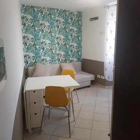 Apartman Chic A Piramide Con Terrazza *